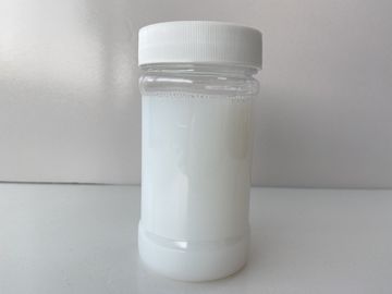 Droog, vlot, pluizig, zacht gevoel, het effect van helderheid en het ophelderen, de Amino Melkachtige Emulsie van de Siliconewaterontharder