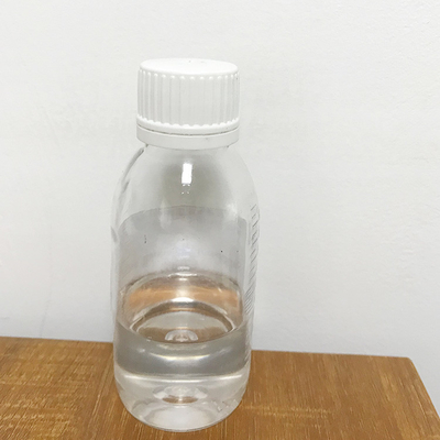 De zwakke 3000cst-Waterontharder Van kationen MSDS van de Siliconestof voor Katoen/Gebreide Spandex
